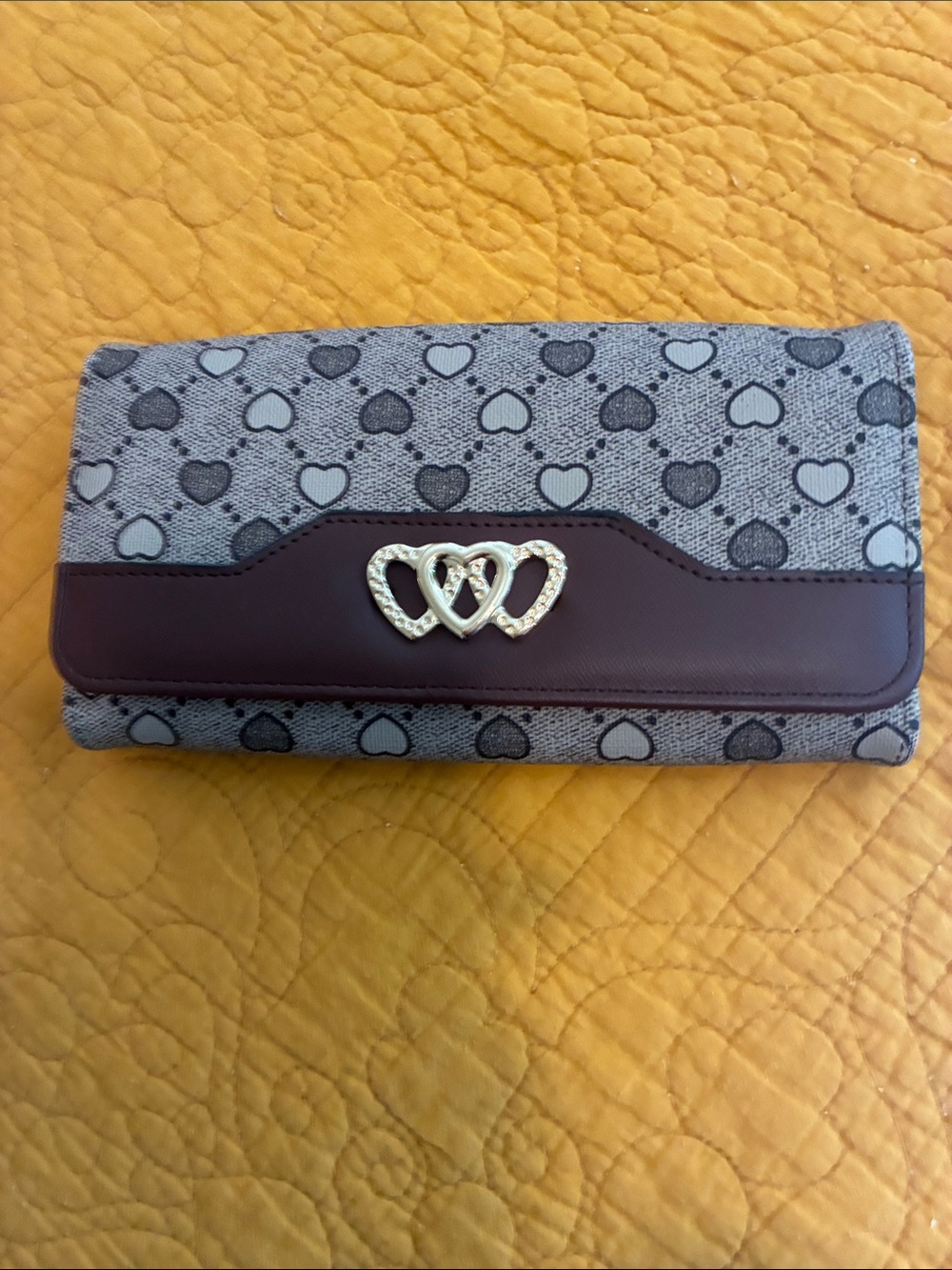 Heart Pattern Gray and Burgundy Women's Wallet